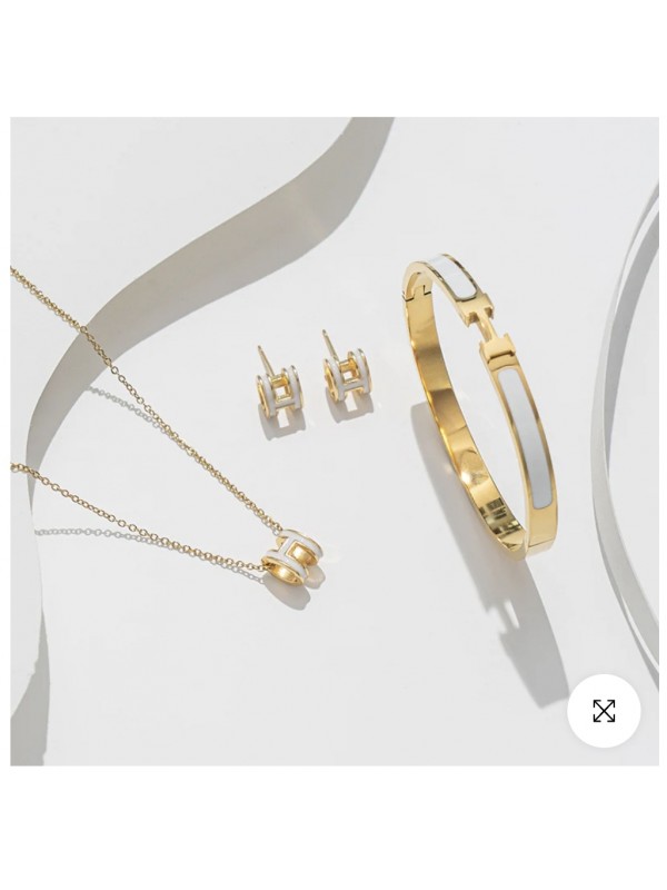    Modernes Schmuckset in Weiß & Gold – 18K vergoldet 