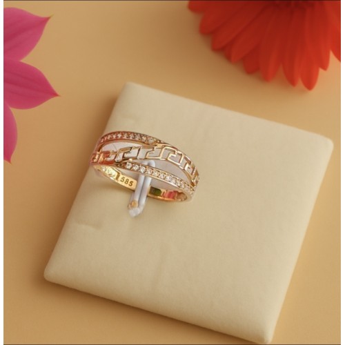 Eleganter Ring aus 585er Gold mit Zirkonia