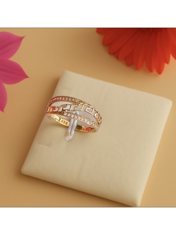 Eleganter Ring aus 585er Gold mit Zirkonia